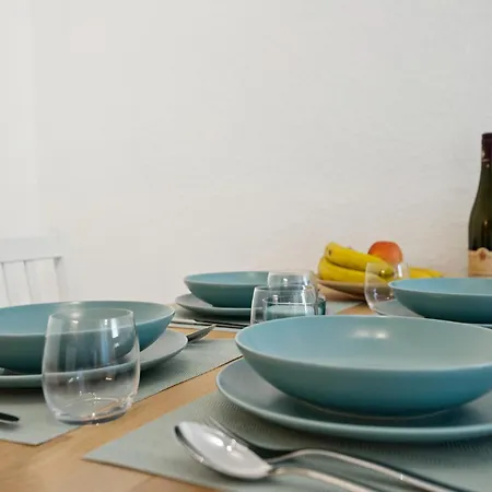 Fuer Mensch & Hund Mit Grosser Terrasse Andernach